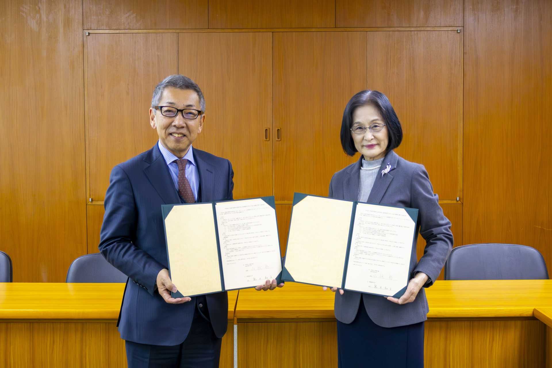 産業能率大学と高大連携協定を締結しました。