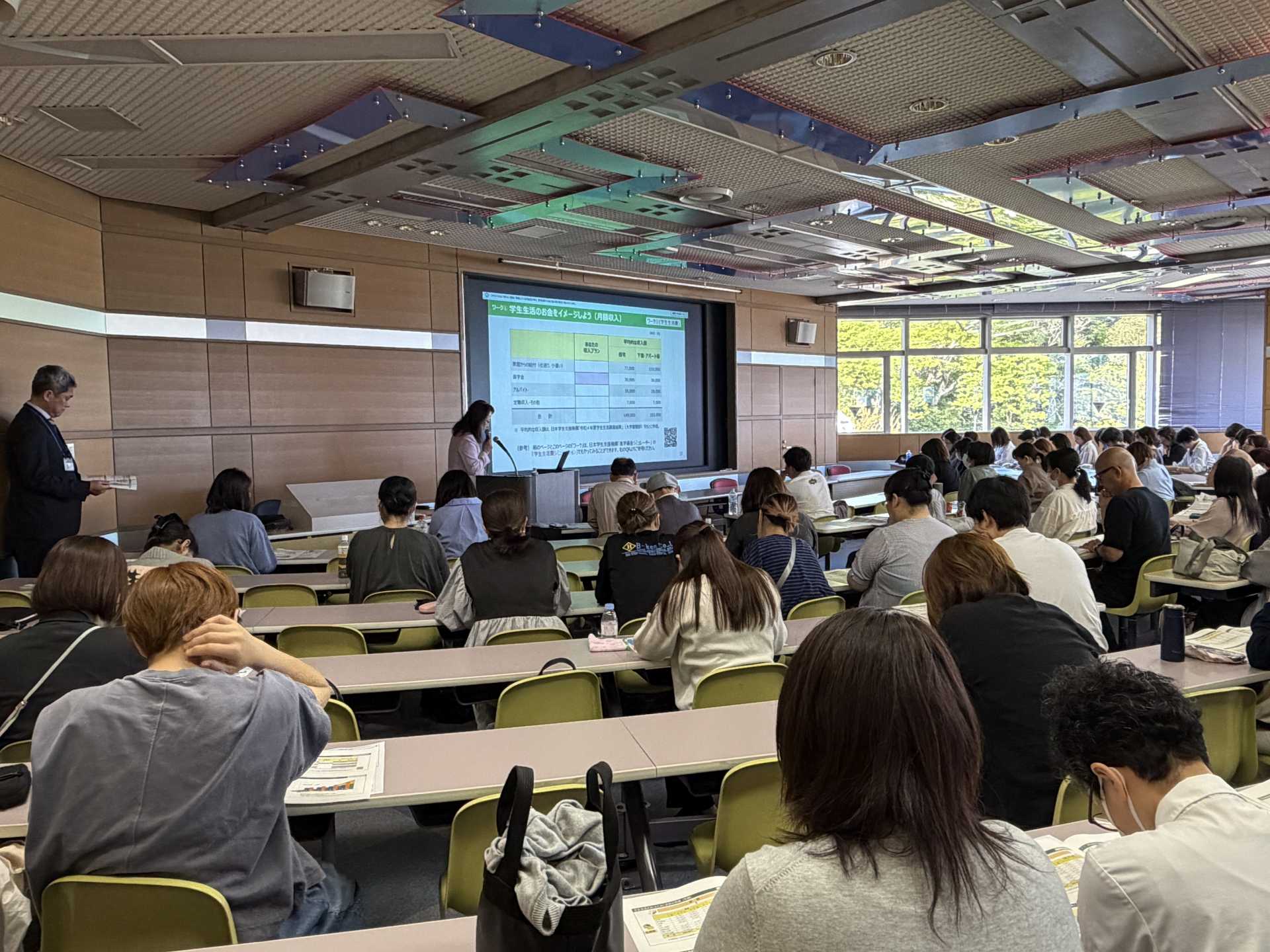 大学奨学金説明会　開催